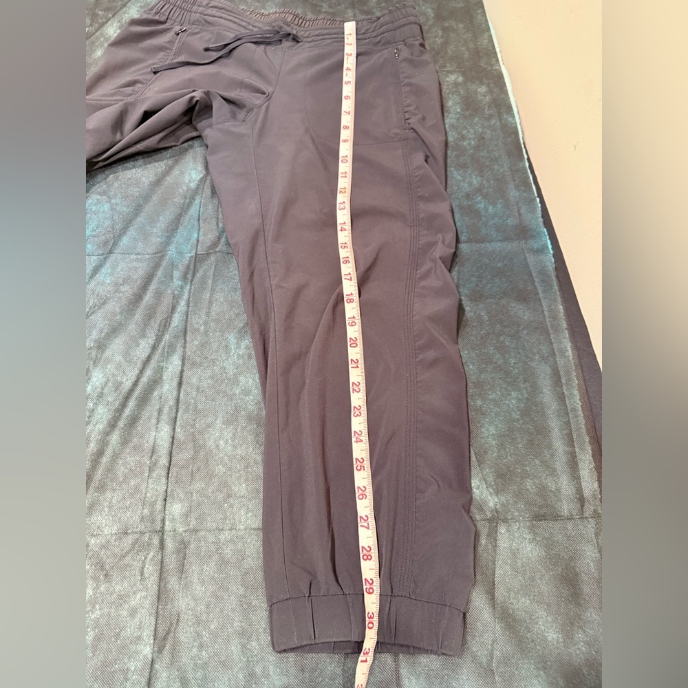 🔥Athleta Women’s Black  Jogger Pants Sz M EUC🔥 - Picture 4 of 7